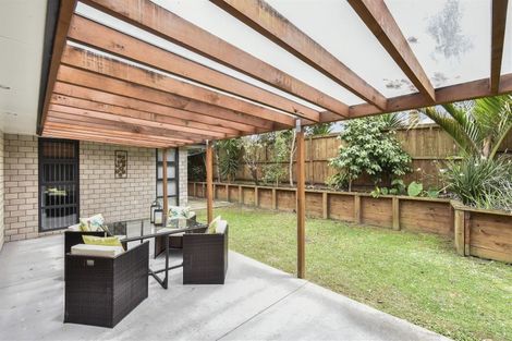 Photo of property in 41 Sunningdale Street, Wattle Downs, Auckland, 2103