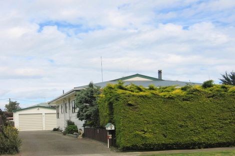 Photo of property in 4 Cousins Avenue East, Foxton Beach, Foxton, 4815