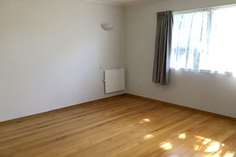 Photo of property in 7 Whitechapel Grove, Stokes Valley, Lower Hutt, 5019