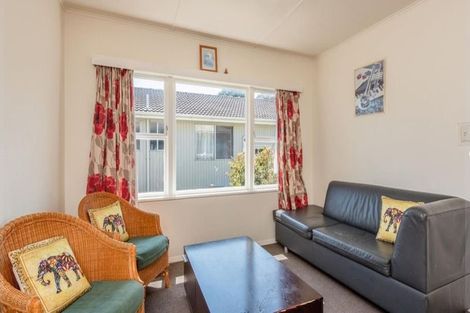 Photo of property in 64 Kapiti Road, Paraparaumu, 5032