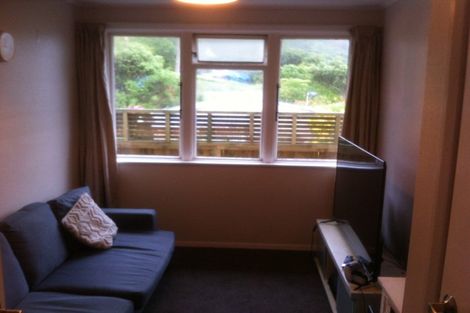 Photo of property in 8a Frederick Street, Tawa, Wellington, 5028