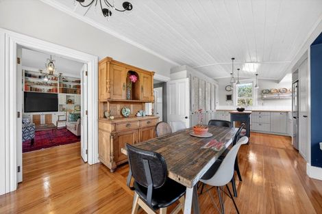 Photo of property in 14 Campbell Drive, Martinborough, 5711