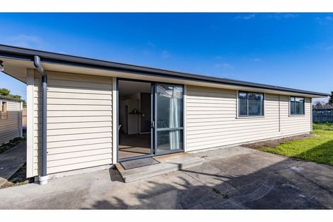 Photo of property in 24 Sinclair Street, New Brighton, Christchurch, 8083