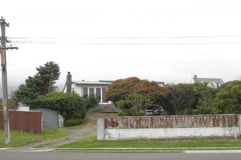 Photo of property in 172 Matai Road, Raumati Beach, Paraparaumu, 5032