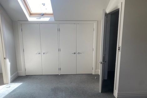 Photo of property in 40d Agra Crescent, Khandallah, Wellington, 6035