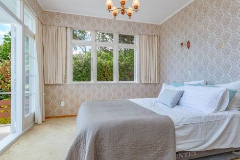 Photo of property in 12 Whanake Street, Titahi Bay, Porirua, 5022