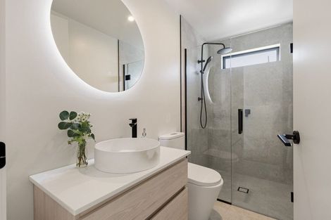 Photo of property in 104 Spur Ridge Rise, Jacks Point, 9371