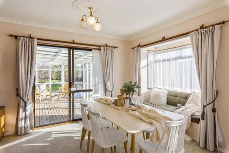 Photo of property in 82 Kapanui Road, Waikanae, 5036