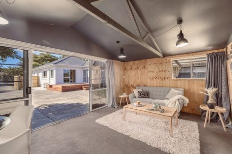 Photo of property in 277 Hills Road, Mairehau, Christchurch, 8013