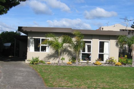 Photo of property in 49 Dunlop Drive, Pauanui, Hikuai, 3579
