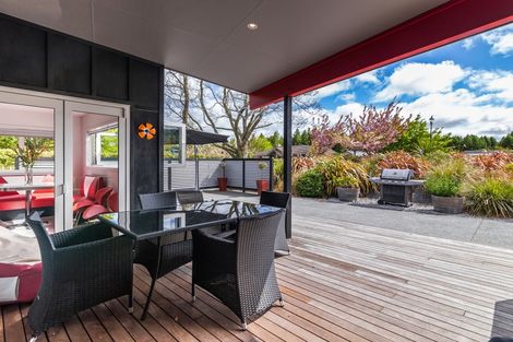 Photo of property in 55 Lisland Drive, Kinloch, Taupo, 3377