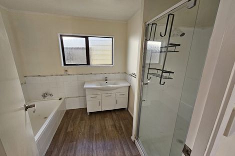 Photo of property in 27 Radiata Street, Fairview Downs, Hamilton, 3214