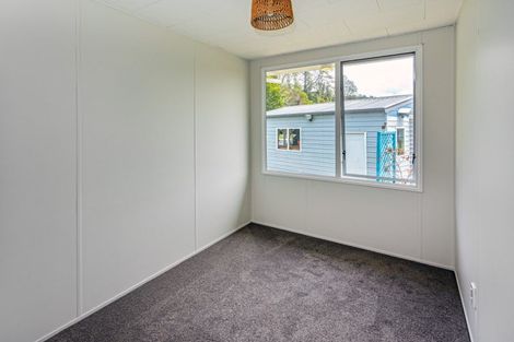 Photo of property in 124 Mckellar Place, Whangamata, 3620
