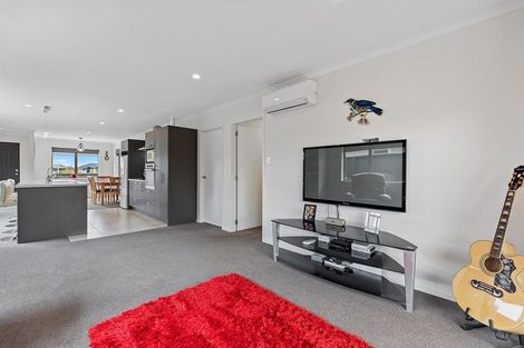 Photo of property in 38 Kuru Place, Papamoa, 3118