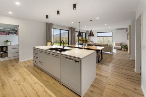 Photo of property in 48 Katania Heights, Brightwater, 7022