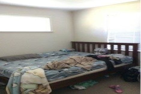 Photo of property in 29 Island Bay Road, Beach Haven, Auckland, 0626