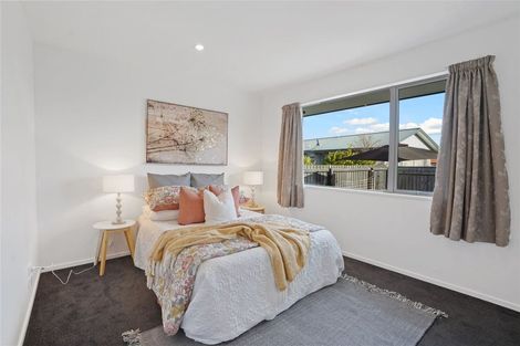 Photo of property in 2/10 Stacey Place, Woolston, Christchurch, 8062