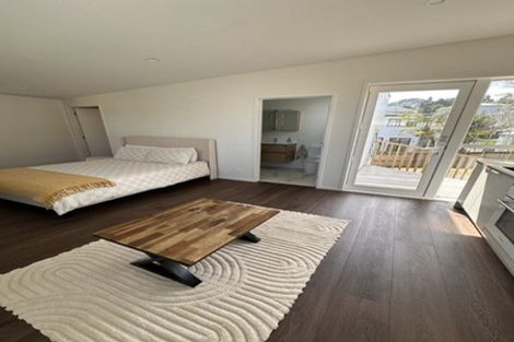 Photo of property in 1/231b Titirangi Road, Titirangi, Auckland, 0604