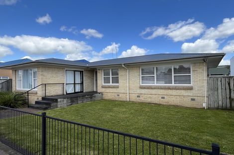 Photo of property in 119 Shakespeare Street, Leamington, Cambridge, 3432