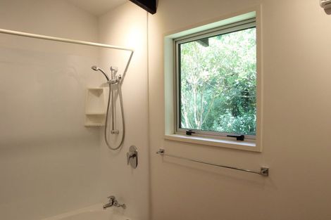 Photo of property in 35 Ticehurst Road, Lyttelton, 8082