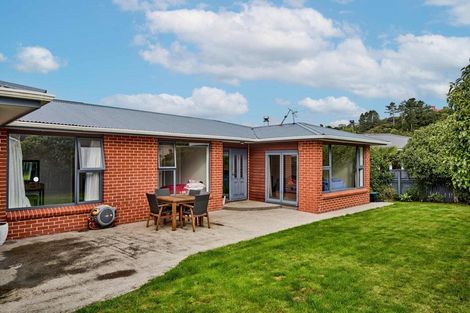 Photo of property in 15 Tirowhanga Road, Paremata, Porirua, 5024