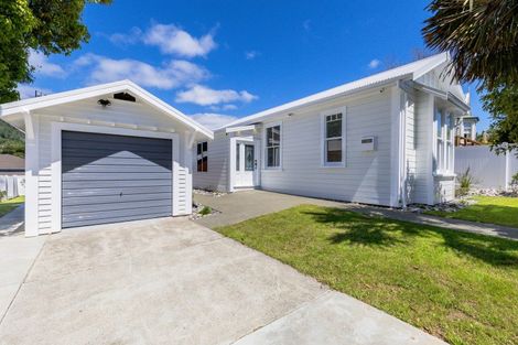 Photo of property in 9 Emano Street, Toi Toi, Nelson, 7010