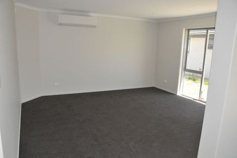 Photo of property in 20 Kotiate Street, Papamoa Beach, Papamoa, 3118