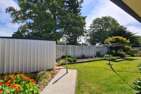 Photo of property in 12 Stanwood Grove, Darfield, 7510