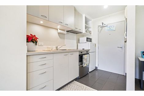 Photo of property in Proximity Apartments, 301/17 Osterley Way, Manukau, Auckland, 2104