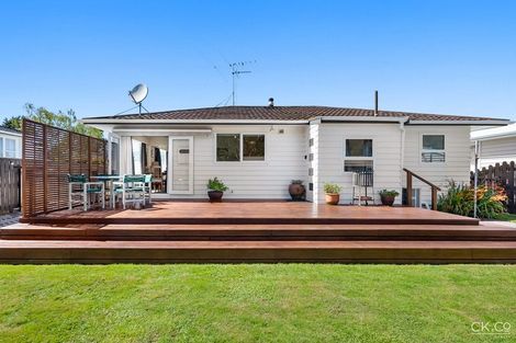 Photo of property in 71 Holdsworth Avenue, Trentham, Upper Hutt, 5018