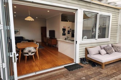 Photo of property in 99 Poulson Street, Addington, Christchurch, 8024