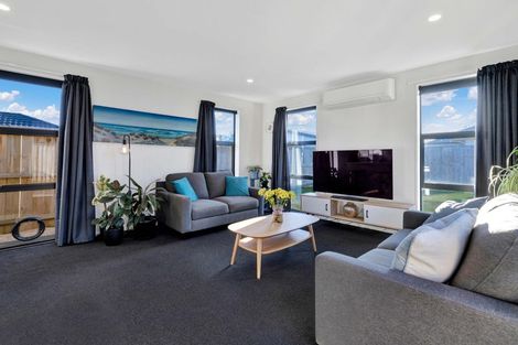 Photo of property in 40 Tara Crescent, Woodend, 7610