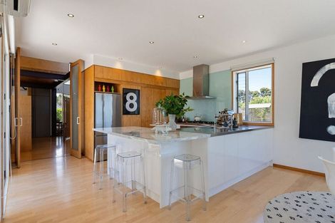 Photo of property in 6 Stormanstown Way, Seatoun, Wellington, 6022