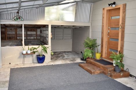 Photo of property in 54 Brougham Street, Westport, 7825