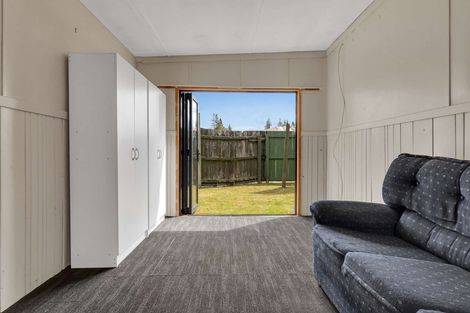 Photo of property in 28 Shirley Street, Mangakakahi, Rotorua, 3015