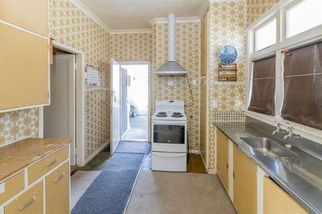 Photo of property in 74 Queenwood Road, Levin, 5510