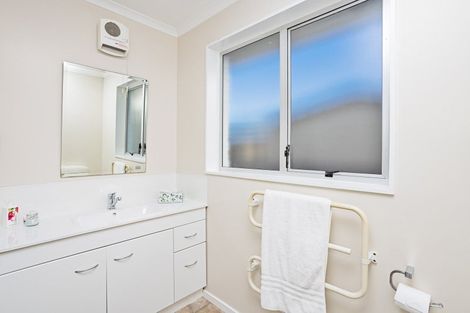 Photo of property in 2/308 Yarrow Street, Richmond, Invercargill, 9810