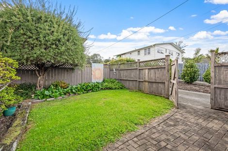 Photo of property in 16a Zealandia Road, Manly, Whangaparaoa, 0930