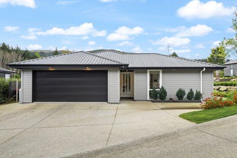 Photo of property in 16 Redwoods Lane, Helensburgh, Dunedin, 9010