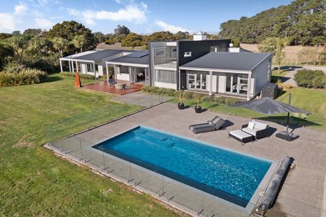 Photo of property in 72 Woodside Road, Woodside, Greytown, 5794