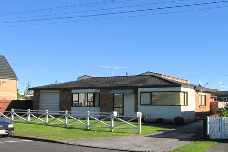 Photo of property in 4c Alice Avenue, Orewa, 0931