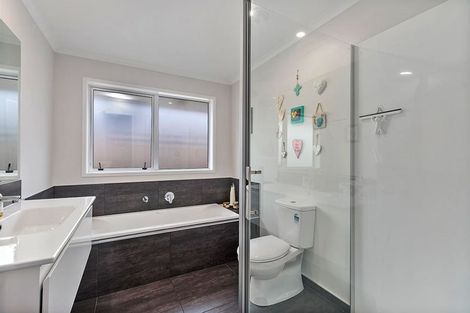 Photo of property in 12 Ella Anne Crescent, Warkworth, 0910