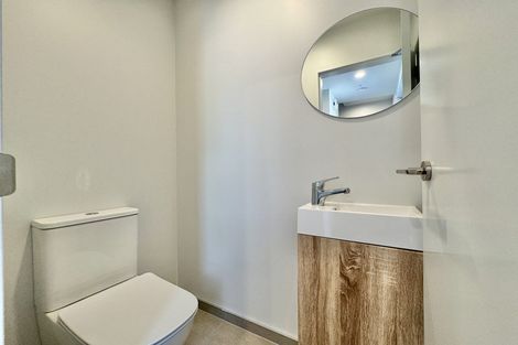 Photo of property in 4/6a Taramea Place, Addington, Christchurch, 8024