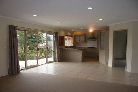 Photo of property in 129 Saint James Drive, Huntington, Hamilton, 3210