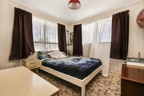 Photo of property in 5 Dorendia Place, Clendon Park, Auckland, 2103