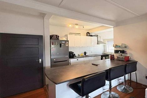 Photo of property in 1/27 Athlone Crescent, Avalon, Lower Hutt, 5011