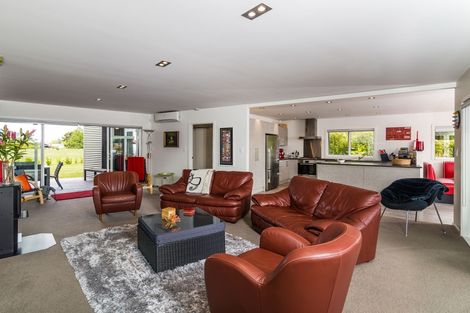 Photo of property in 55 Lisland Drive, Kinloch, Taupo, 3377