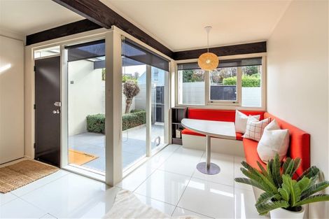 Photo of property in 2/5 Whareora Terrace, Cashmere, Christchurch, 8022