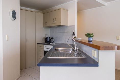 Photo of property in Beachpoint Apartments, 2/5 West End Road, Ohope, 3121