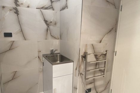 Photo of property in 7/60 Yeovil Road, Te Atatu Peninsula, Auckland, 0610